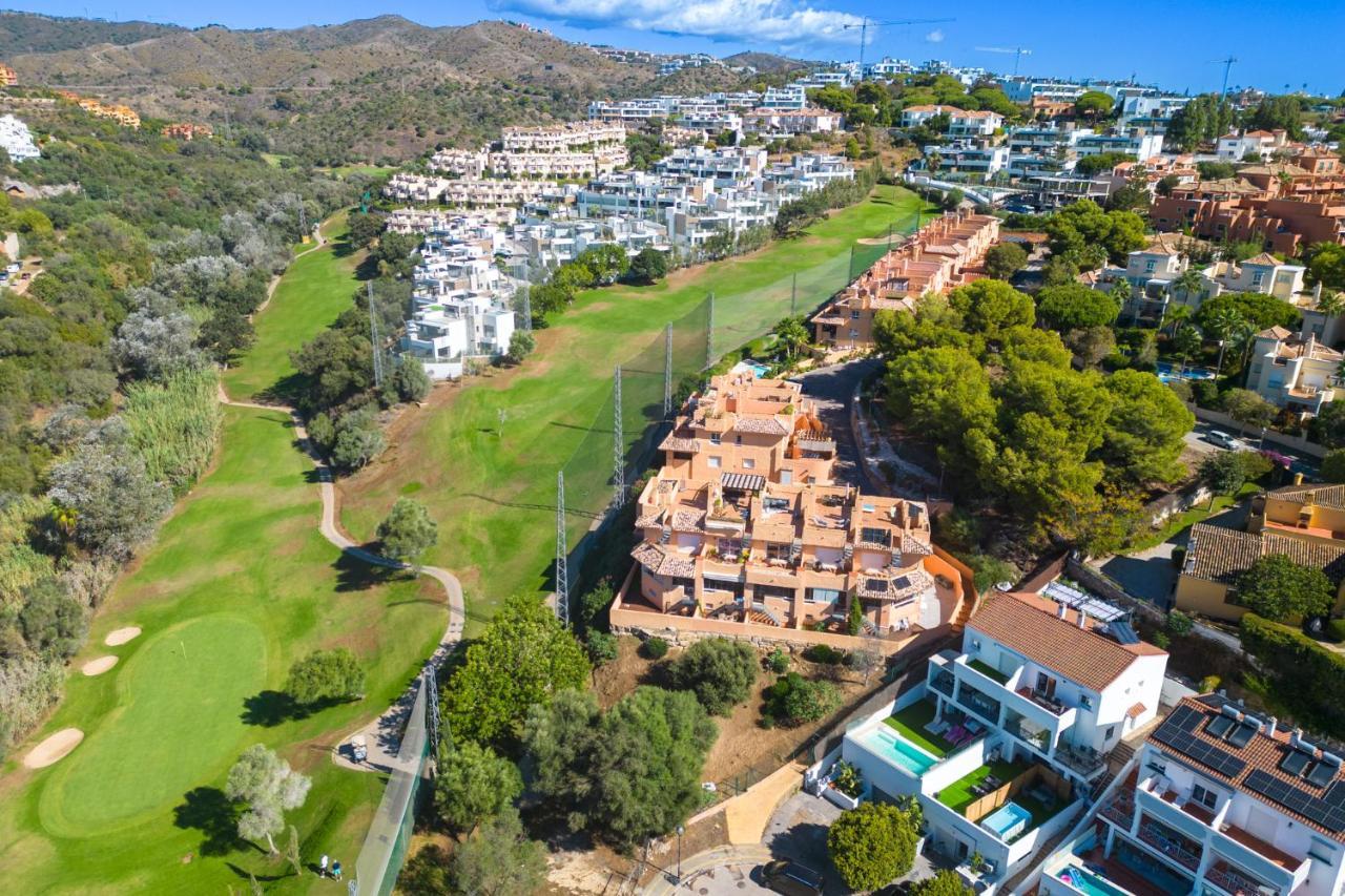 Luxury Apartments Marbella Cabopino מראה חיצוני תמונה