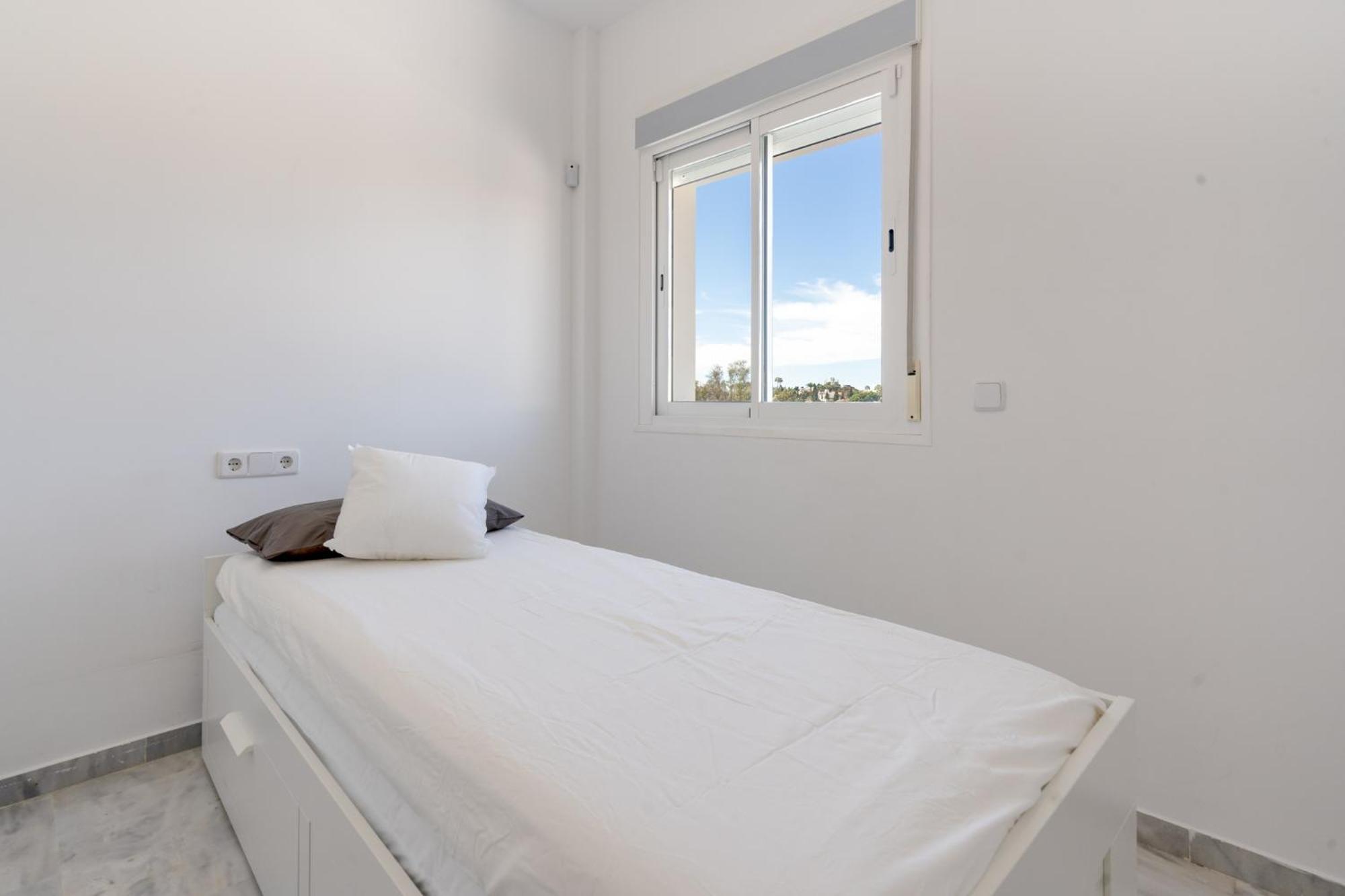 Luxury Apartments Marbella Cabopino מראה חיצוני תמונה